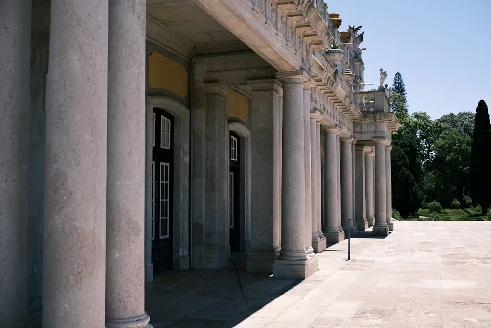 Palácio Nacional de Queluz e seus jardins, perto de Lisboa